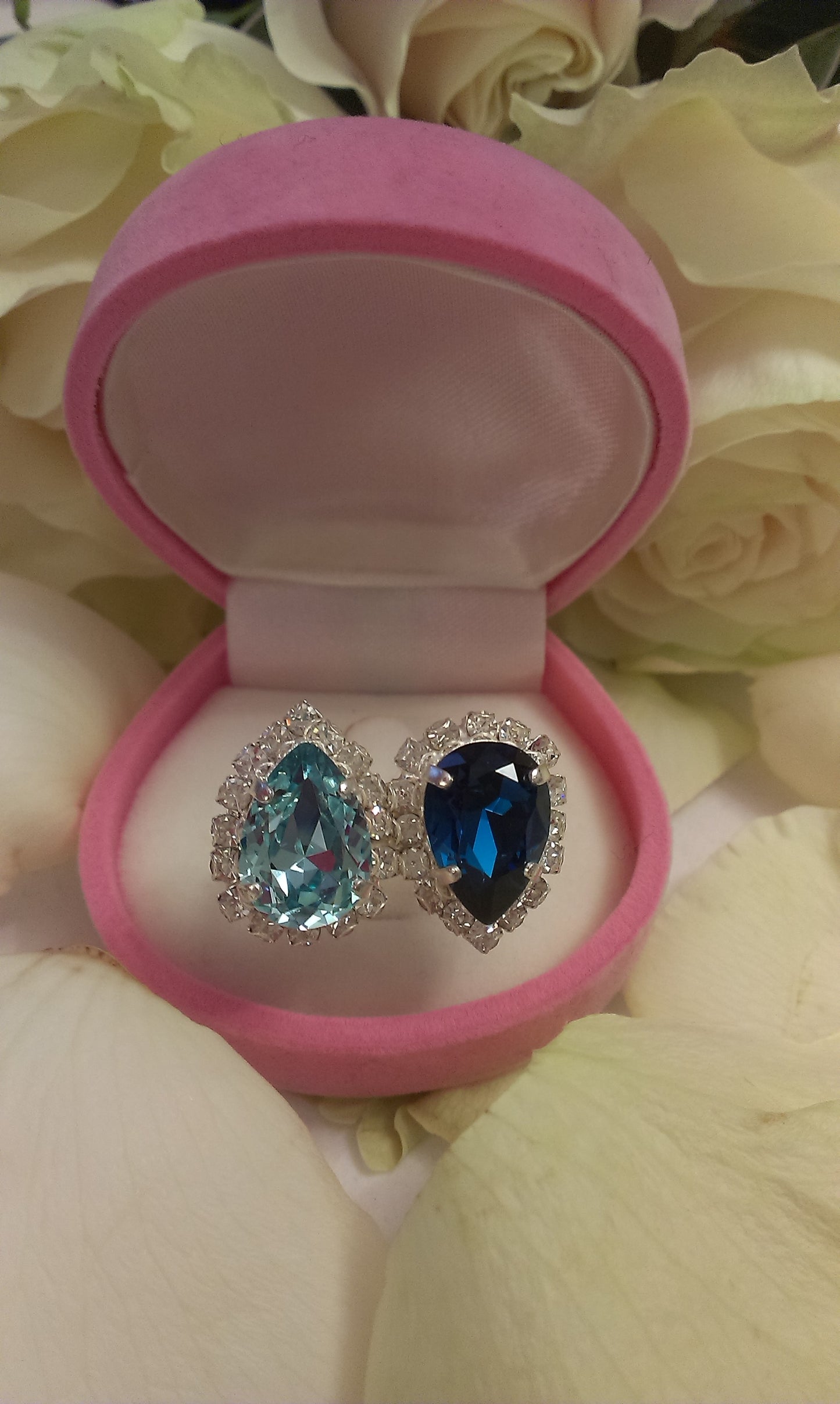 Δαχτυλίδι ανοιγόμενο σε μπλε και γαλάζια απόχρωση